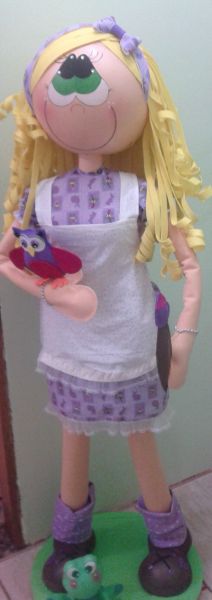 Boneca gigante  (Preço à combinar)